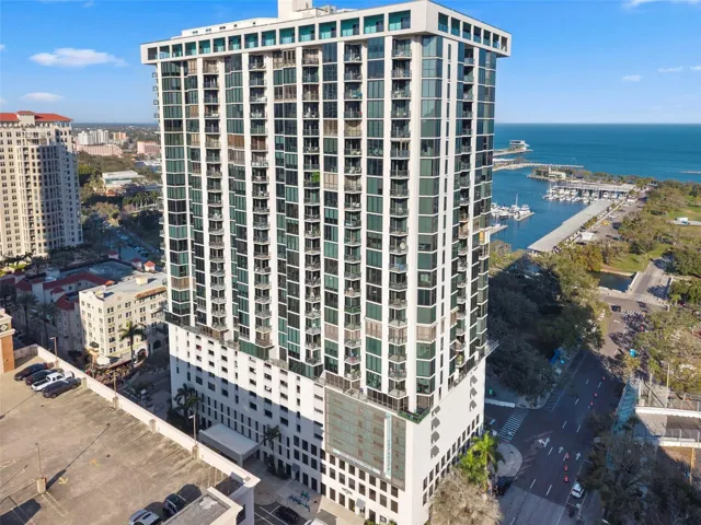Bayfront Tower, Downtown St Petersburg