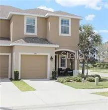 End Unit with corner lot