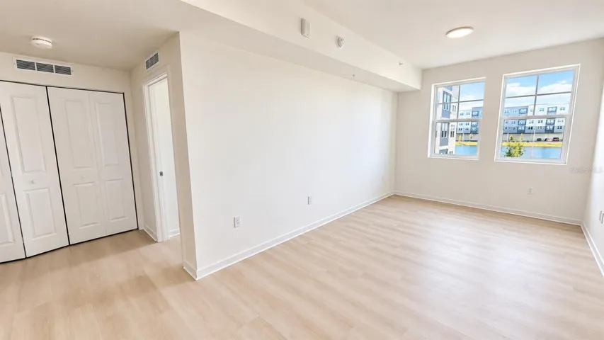 Living Room/ Dinning Room Combo