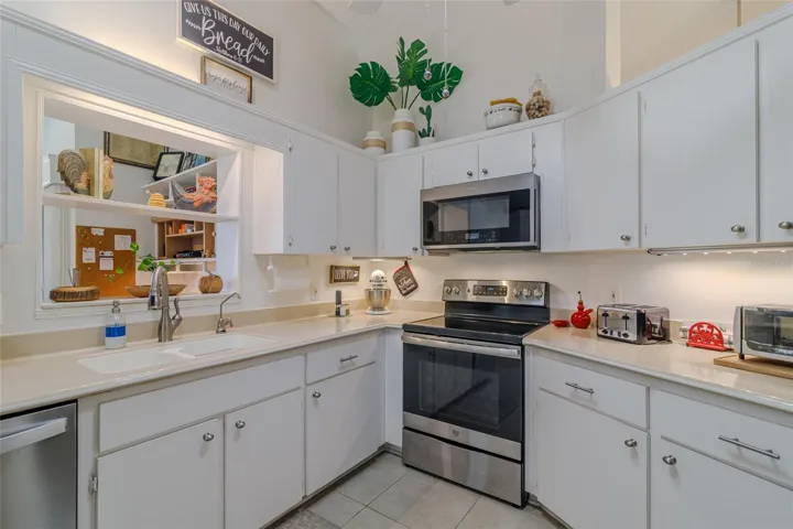 Kitchen with Pass-Though