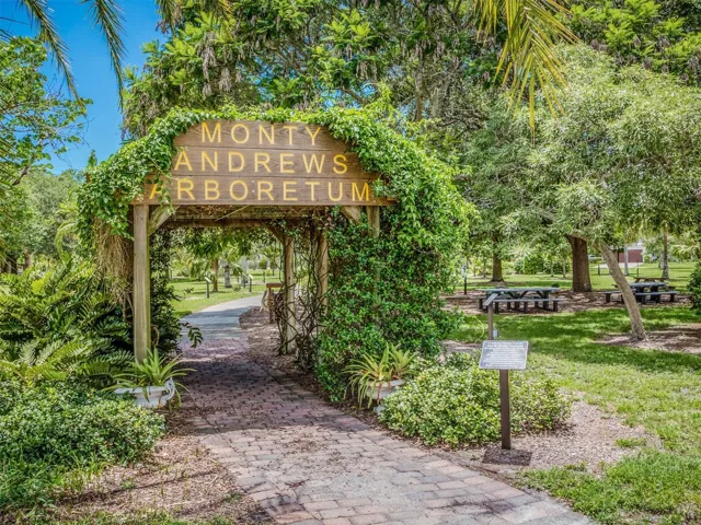 West Blaylock Park and Arboretum