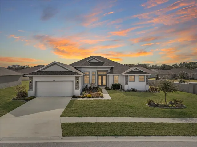 Welcome to 530 Sanctuary Blvd!