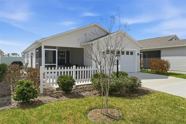 1228 Lachapelle Ln