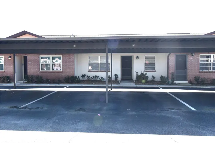Front of villa-includes carport