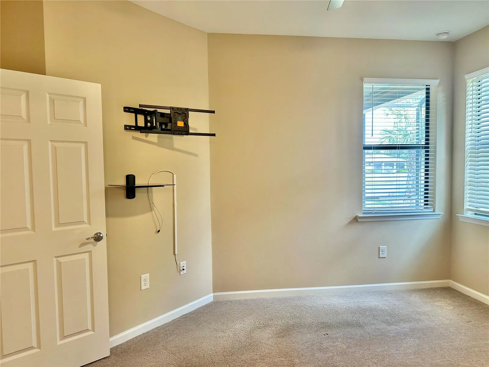 MLS#A4683528 17631 Camden DrBradenton, FL 34202Primary bedroom