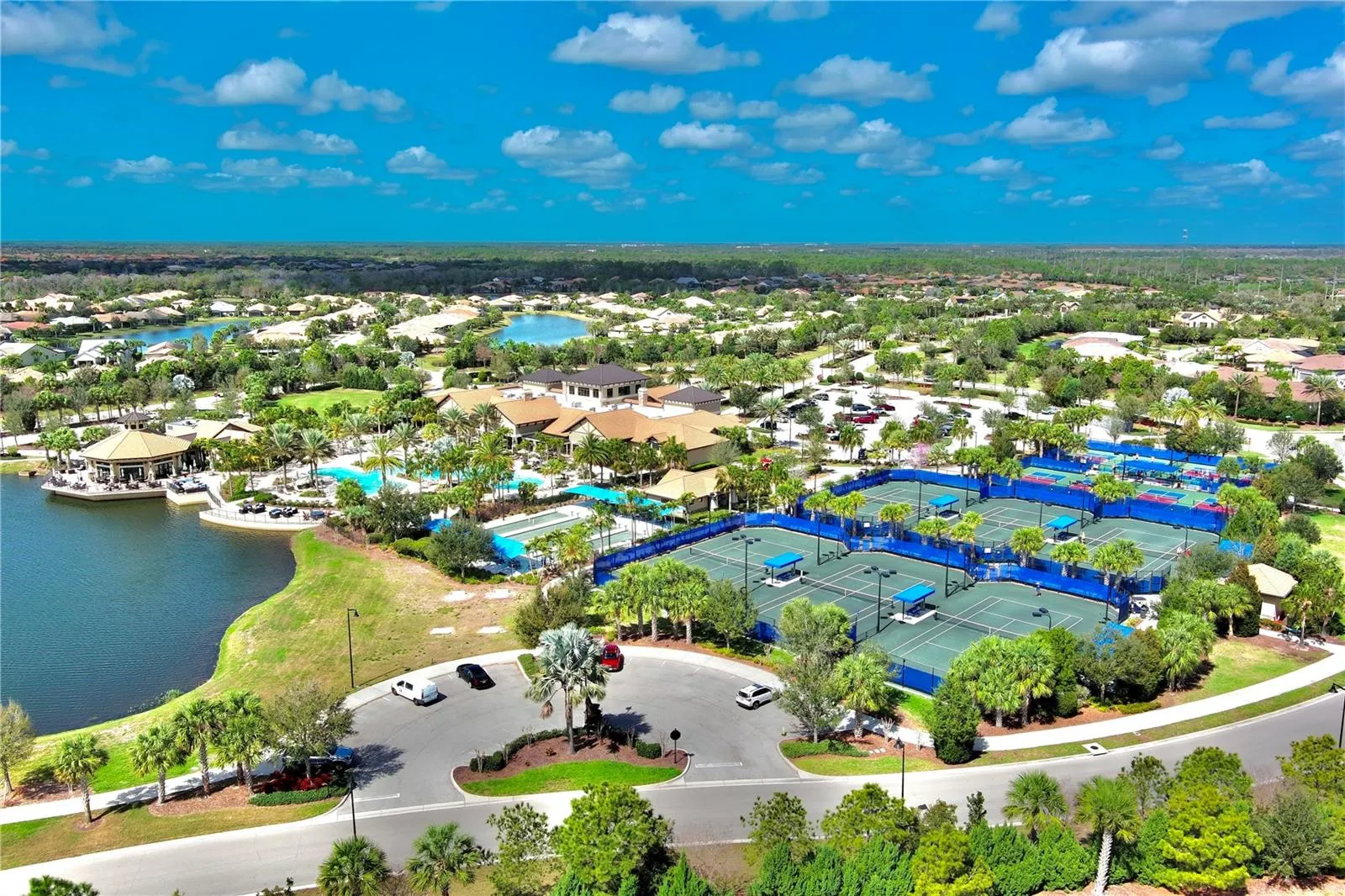 MLS#A4683528 17631 Camden DrBradenton, FL 34202