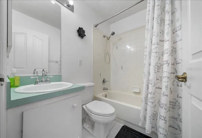 2nd Bathroom