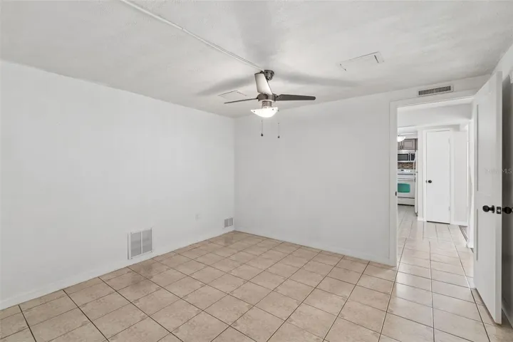 Flex Room
