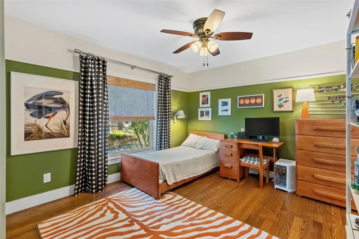 13' x 11' bedroom 4