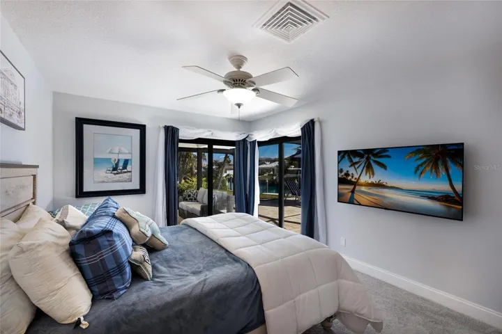 Large Guest Suite