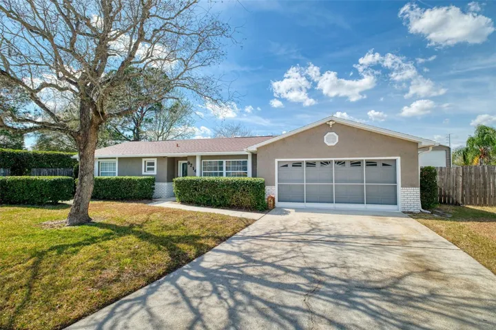 9714 Poplarwood CourtOrlando, FL 32825