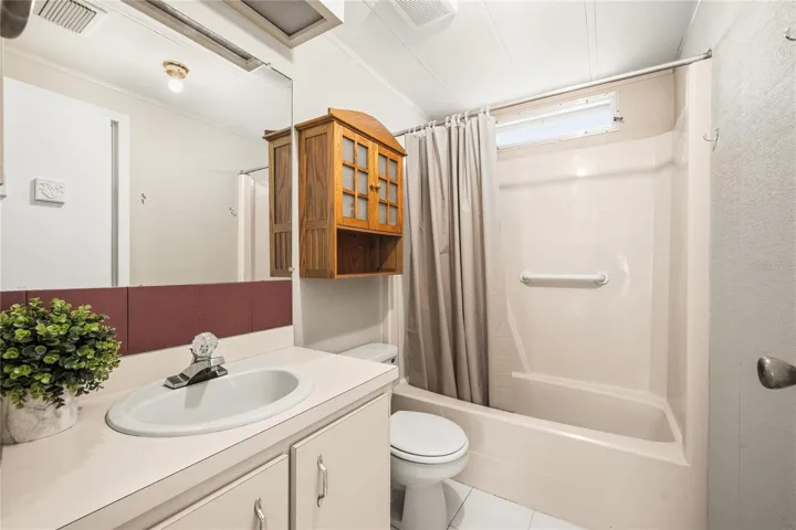 Second bathroom