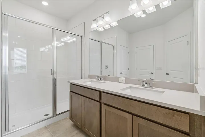 Owner's Bath