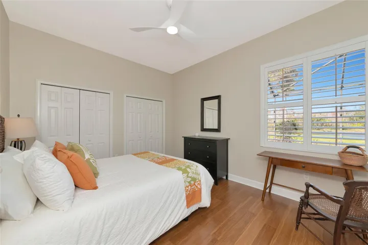 guest bedroom 4
