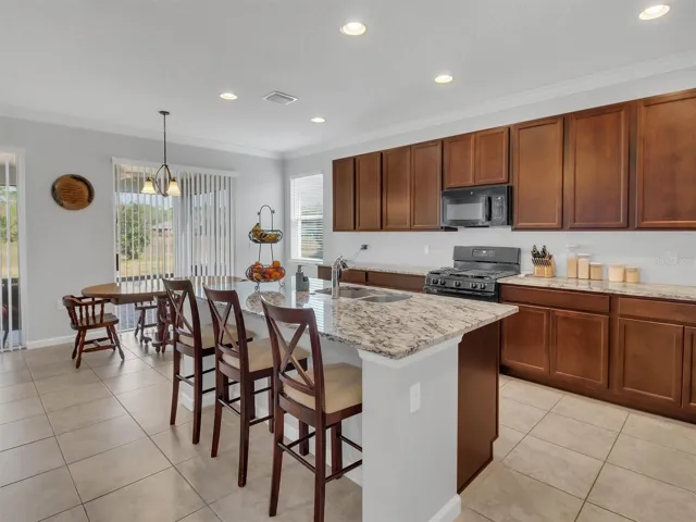Kitchen/nook