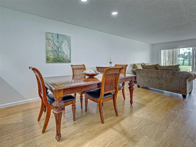 Laminate throughout