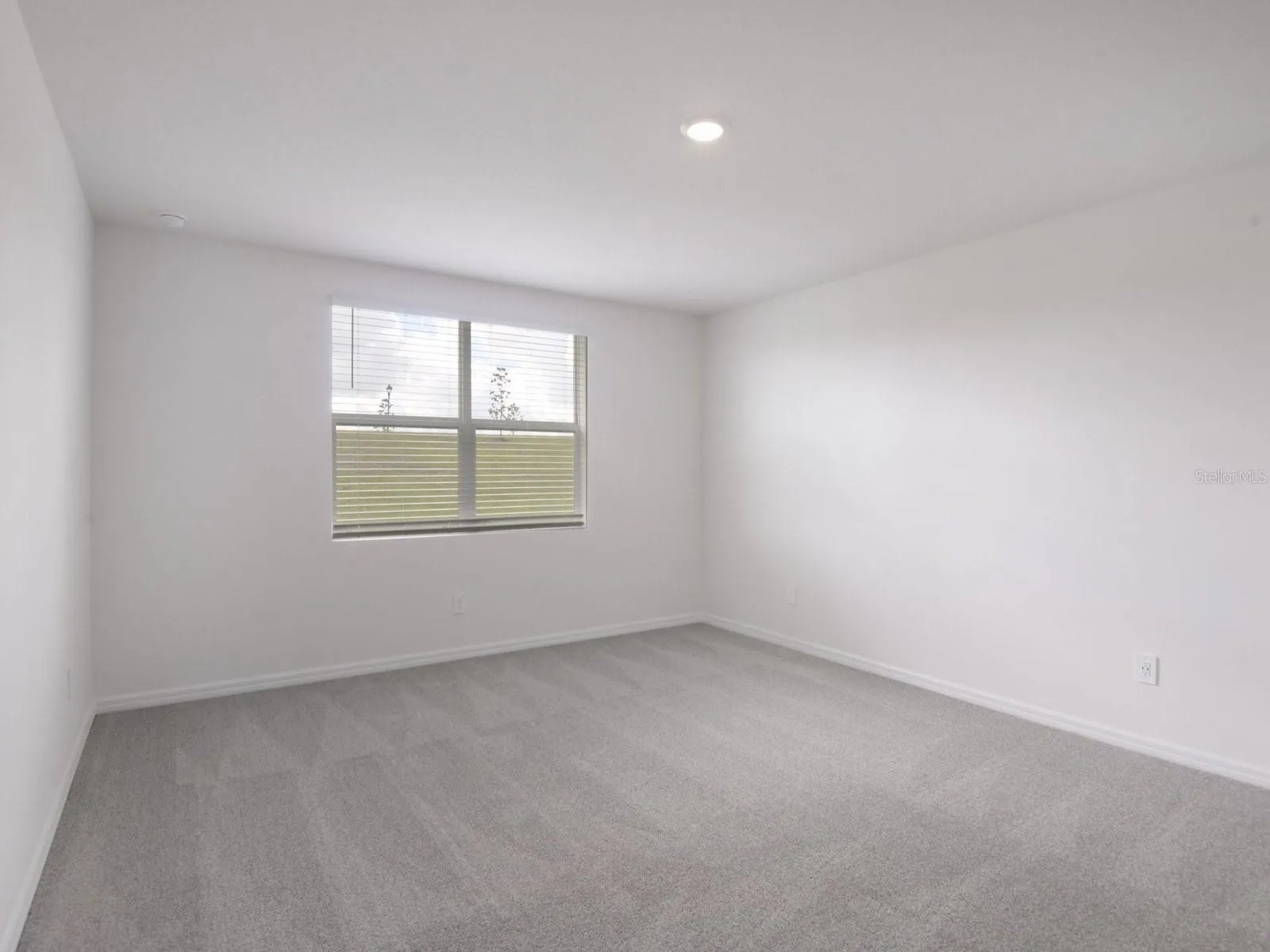 Interior photos are not of the actual home but are photos of the builder home with the same floorplan with similar interior finishes and features.