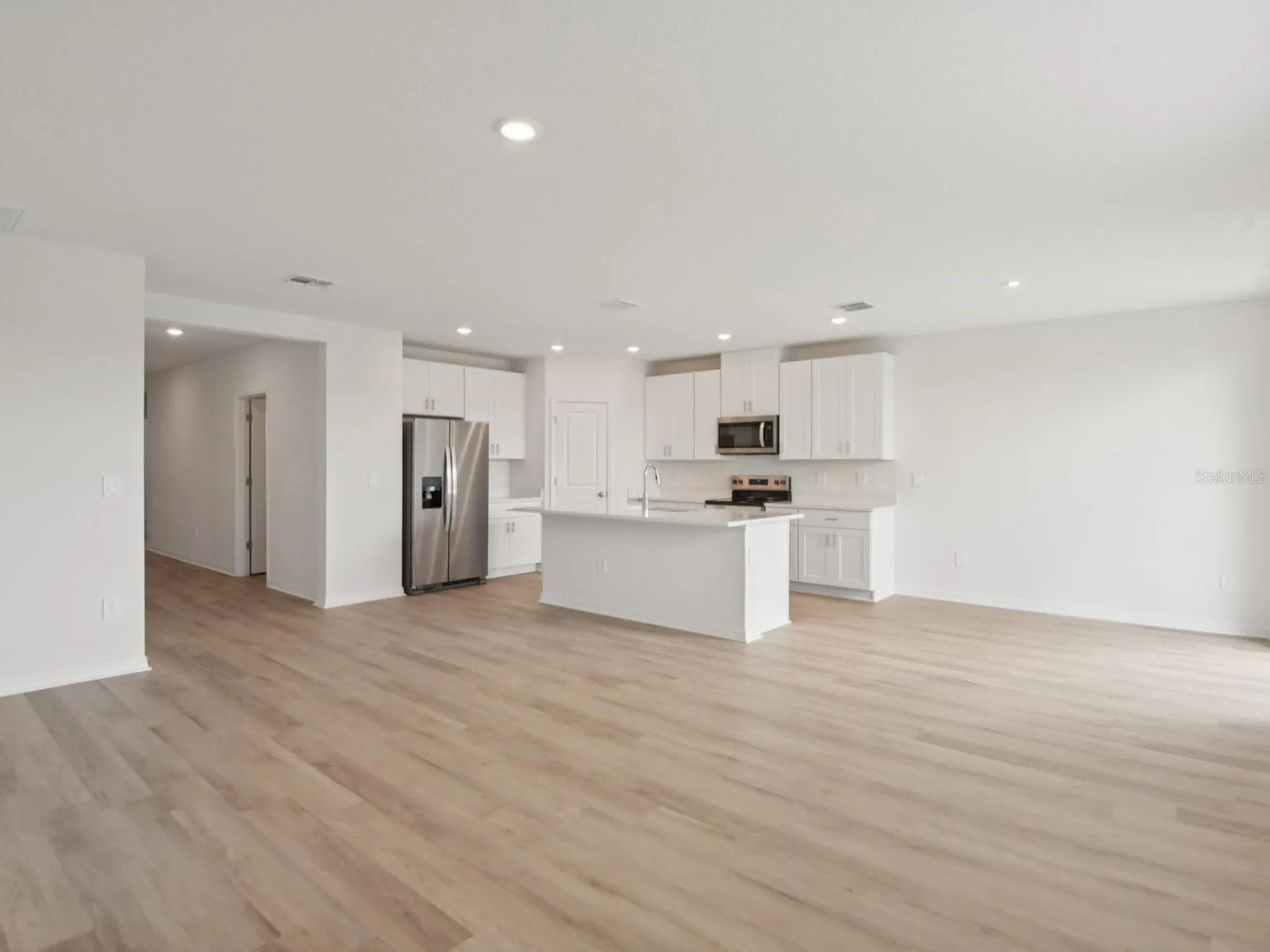 Interior photos are not of the actual home but are photos of the builder home with the same floorplan with similar interior finishes and features.