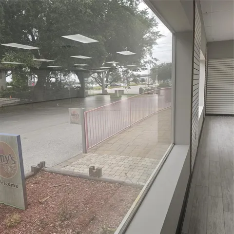 Handicap Ramp at Entrance