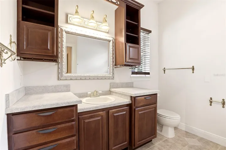 Primary Ensuite Bath Bath 2