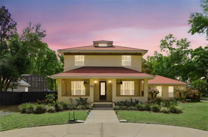 Front View North Twilight