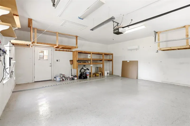 Detached Garage