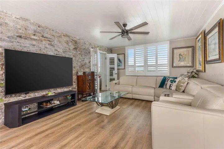 Liiving Room