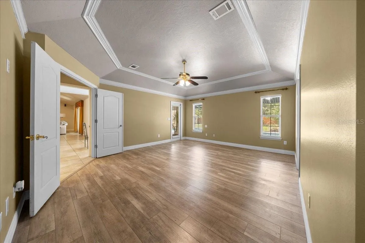 Primary Suite- Split Floor Plan (Angle 3)