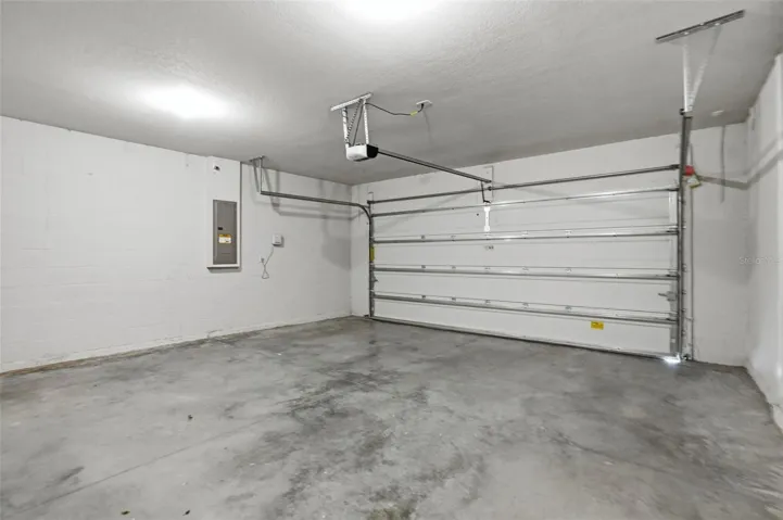 2 Car Garage