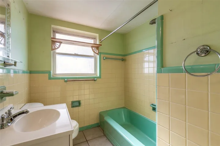 Main Bath