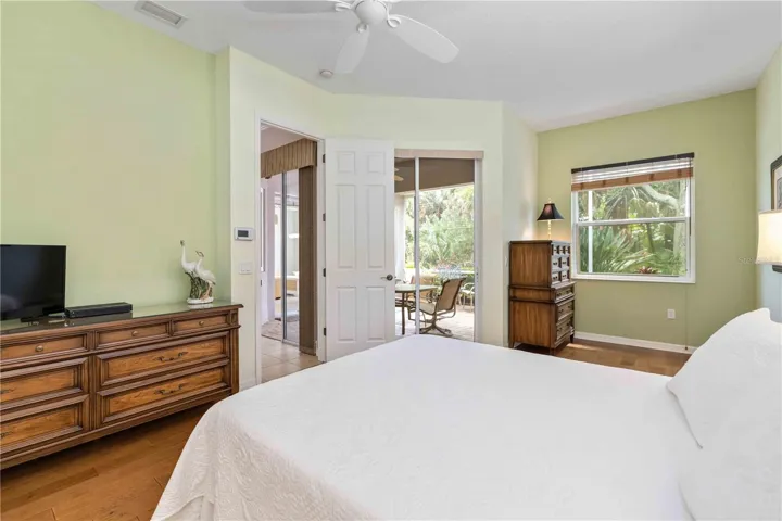 Primary suite