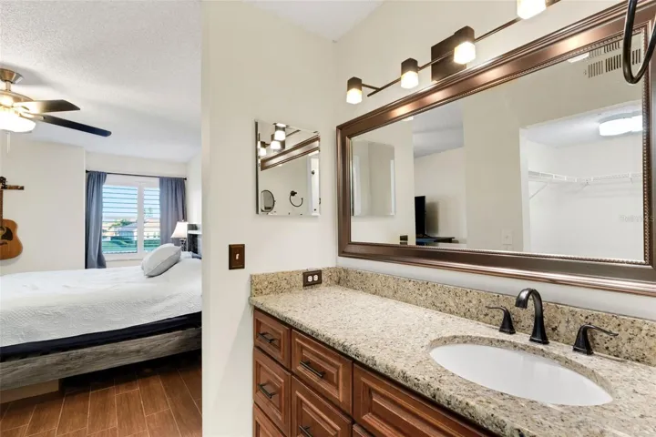 Separate vanity bathroom