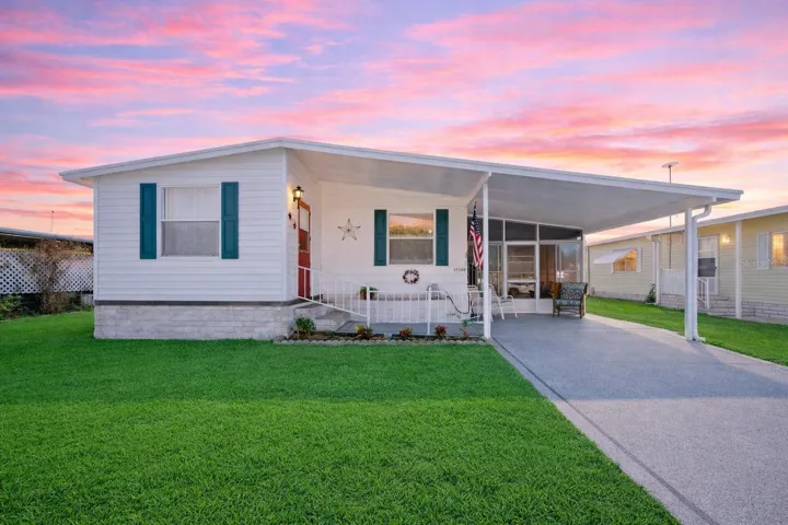 Welcome to 37100 8th Avenue!!