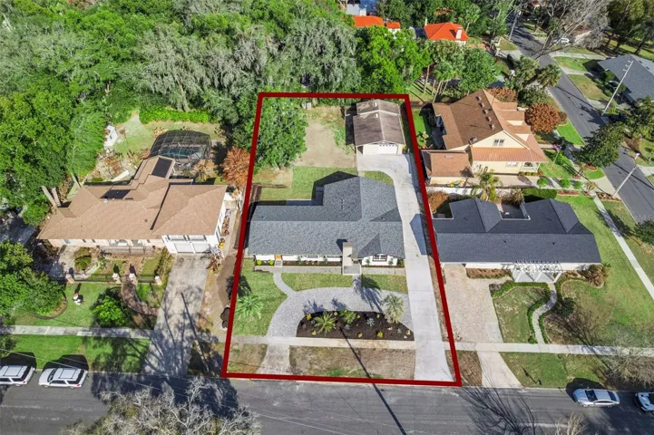 Aerial view with approximate property outline