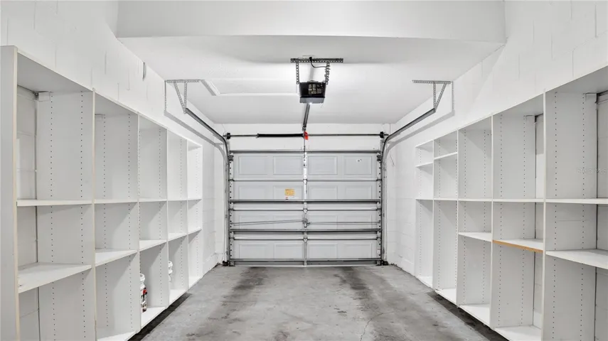 1-car garage