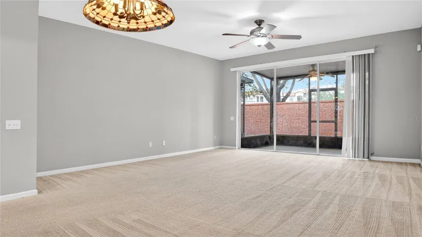 Livingroom/dinnet area