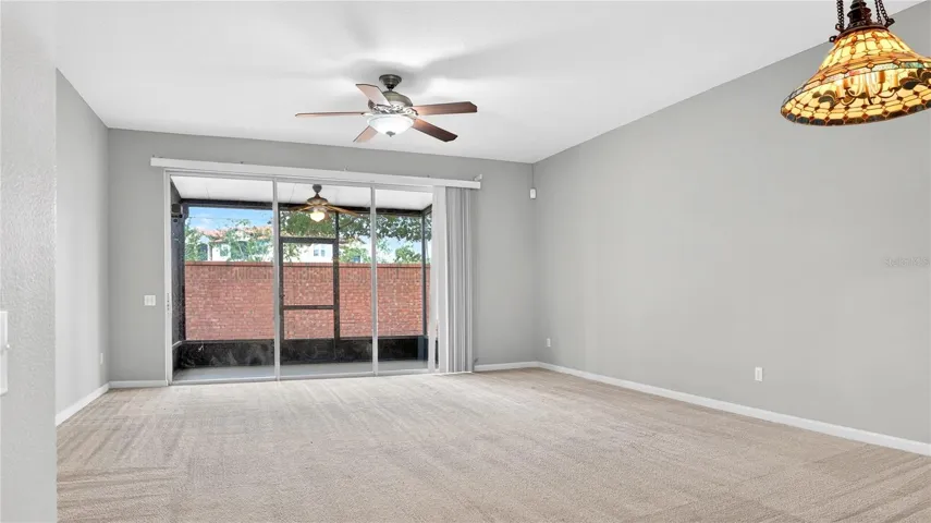 Living room/dinette area