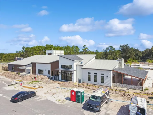 Second clubhouse under construction