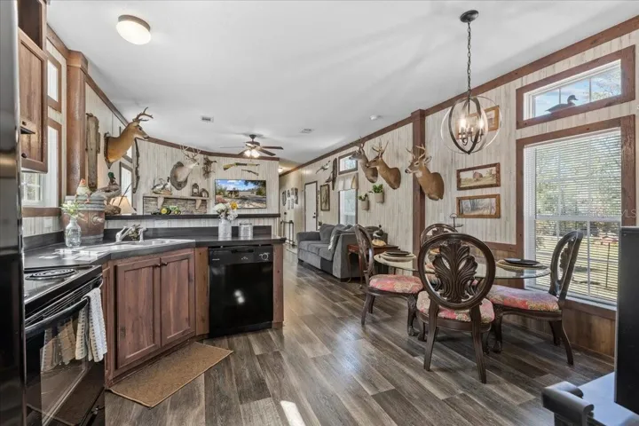 KITCHEN BREAKFAST BAR LIVING COMBO