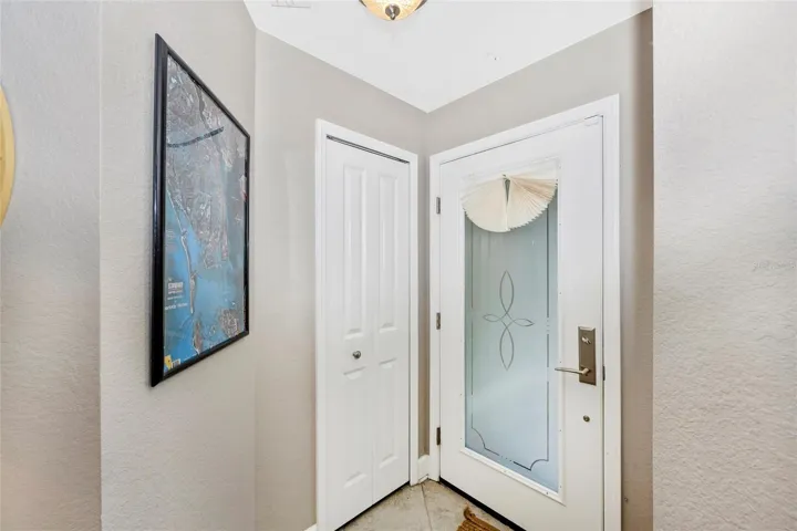 Entrance with lots of natural light.