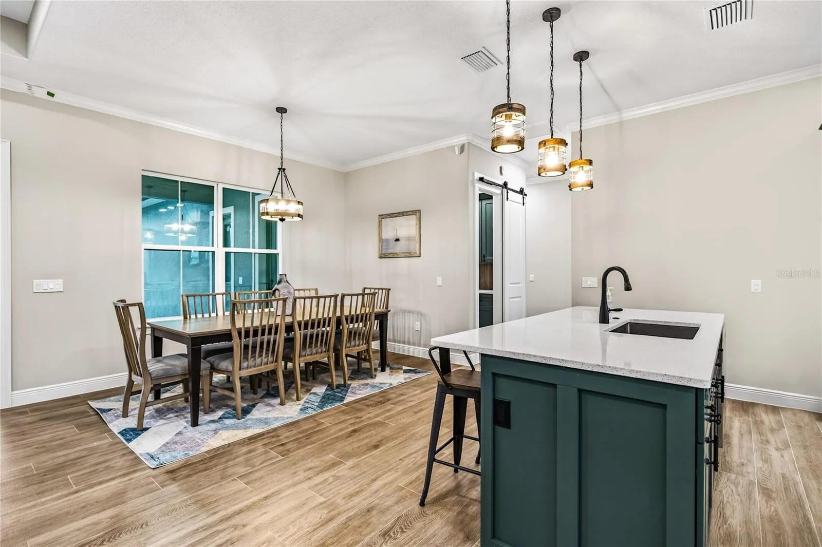 Dining Room and Kitehcn