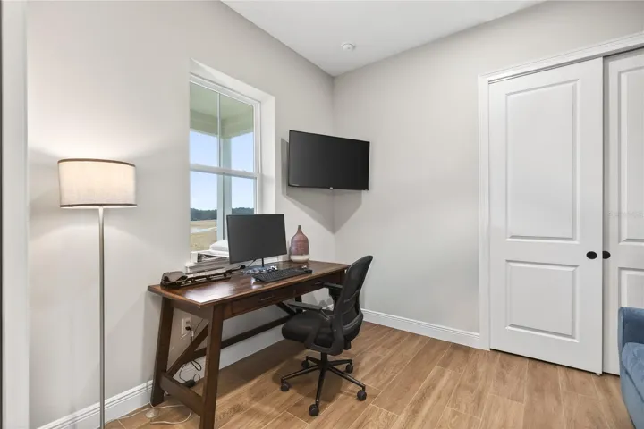 Office/ Bedroom 4