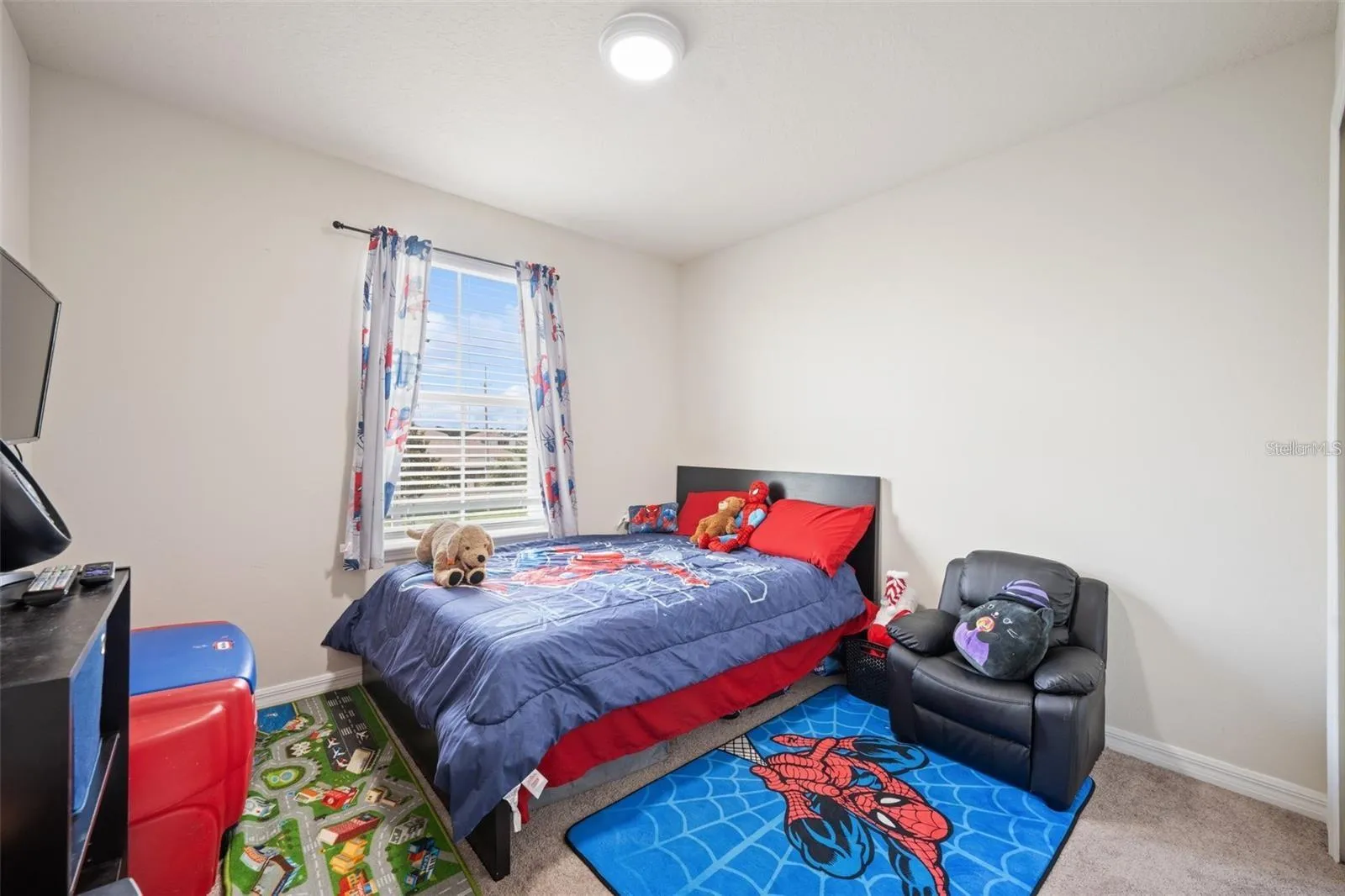 Second bedroom for the kiddos