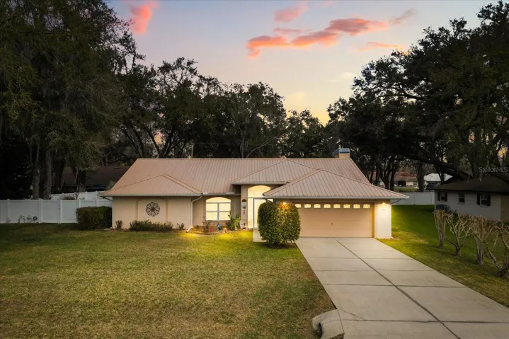 Beautiful pool home in Timberidge