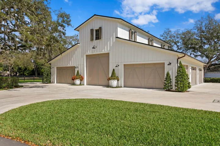 New 9+ Car Garage and RV Storage