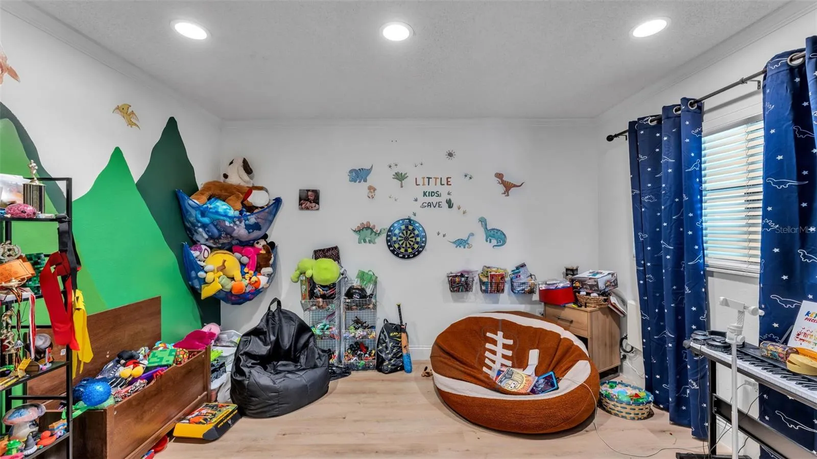 6037 Cricket Dr, Lakeland, Florida 33813 — photo 11