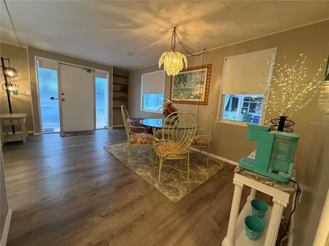 DINING LIVING