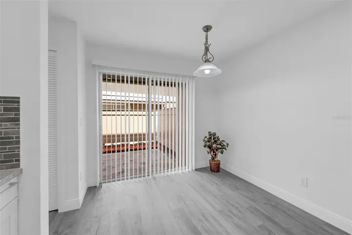 Eat in area in kitchen