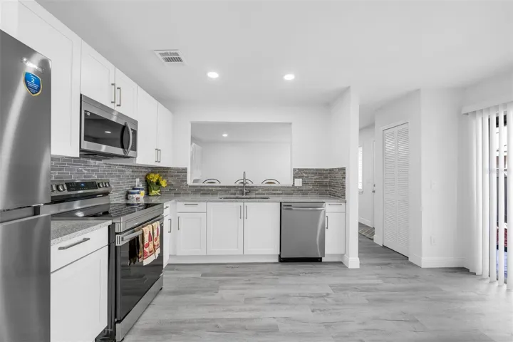 Kitchen, open to living area