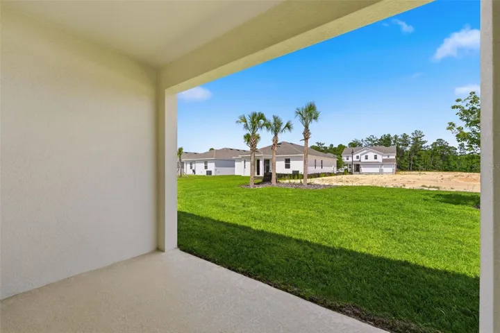 Covered Lanai / View